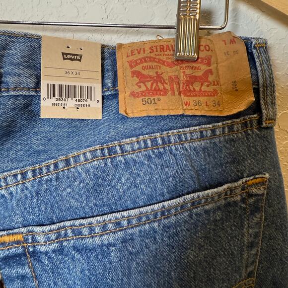 Levi's Men's Straight Leg 501 Original Style Blue Jeans Size 36 x 34 NEW - Picture 5 of 6